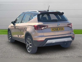 Used SEAT Arona 2018 for sale - 78129041: Photo