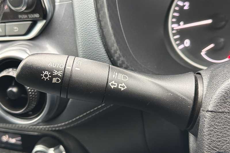 Used Nissan Juke 2020 for sale - 76248708: Photo 36