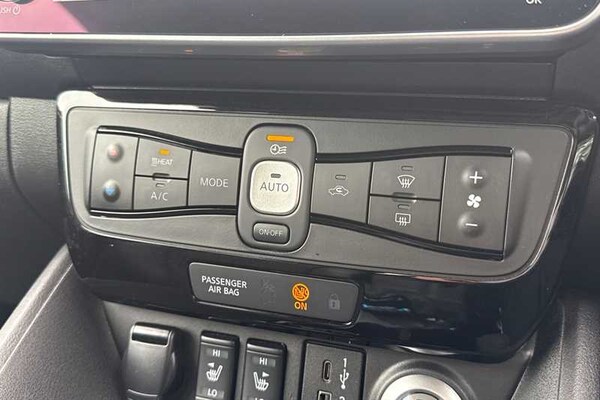 Used Nissan Leaf 2022 for sale - 76297721: Photo 12