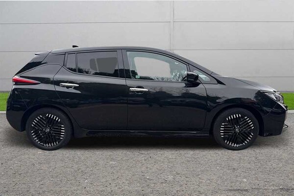 Used Nissan Leaf 2022 for sale - 76297721: Photo 3