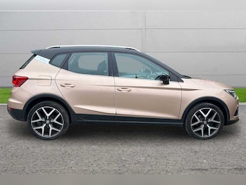Used SEAT Arona 2018 for sale - 77698412: Photo