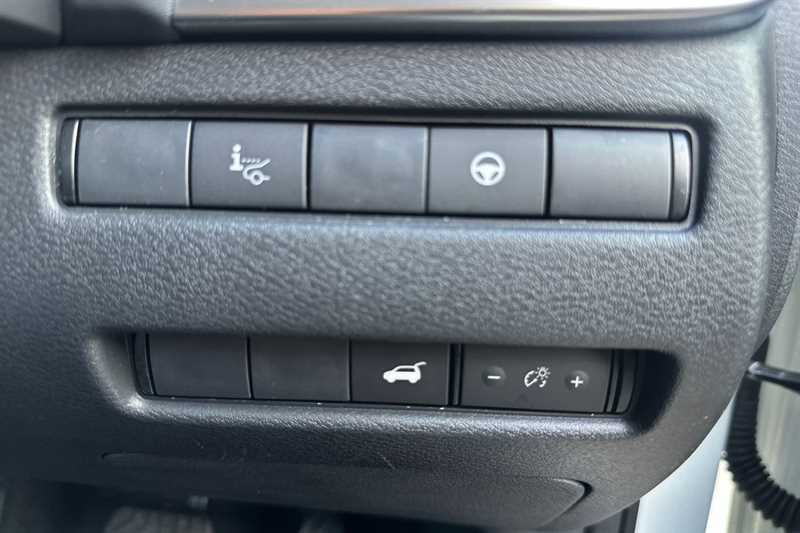 Used Nissan Qashqai 2023 for sale - 76441967: Photo 32