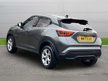 Used Nissan Juke 2021 for sale - 76745536: Photo