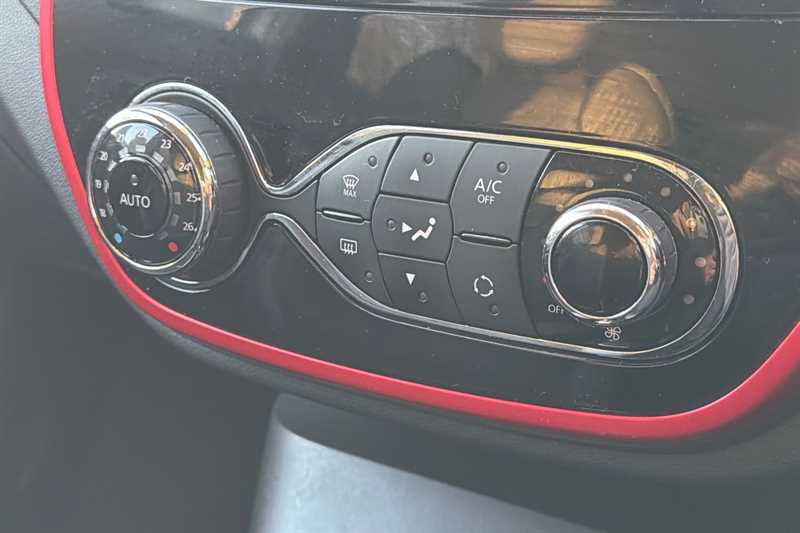 Used Renault Captur 2017 for sale - 77043175: Photo 13