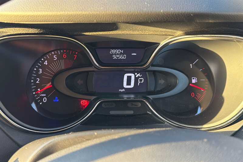 Used Renault Captur 2017 for sale - 77043175: Photo 15