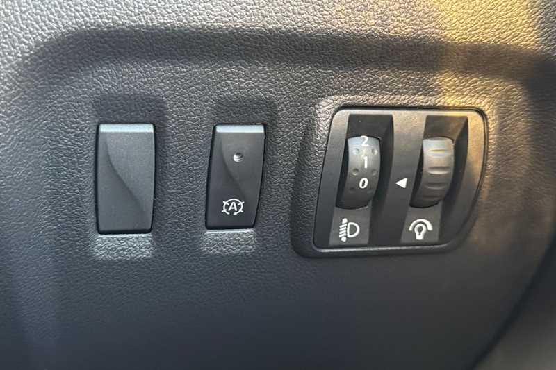 Used Renault Captur 2017 for sale - 77043175: Photo 27