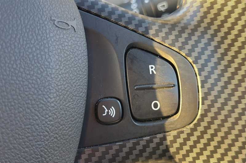 Used Renault Captur 2017 for sale - 77043175: Photo 28