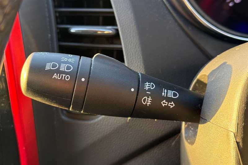 Used Renault Captur 2017 for sale - 77043175: Photo 30