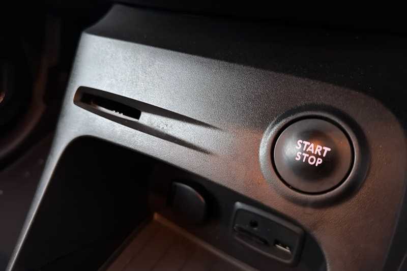 Used Renault Captur 2017 for sale - 77043175: Photo 34