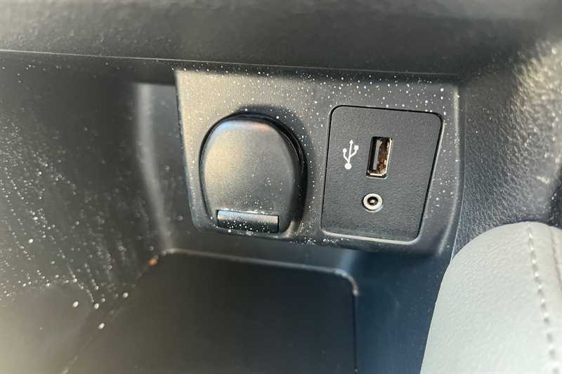 Vehicle 33