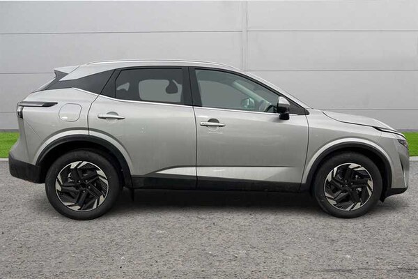 Used Nissan Qashqai 2024 for sale - 74881347: Photo 3