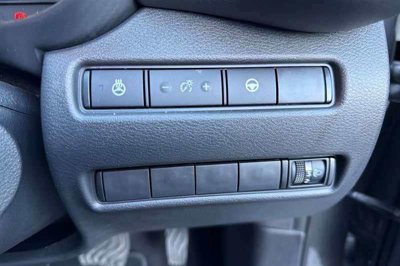 Used Nissan Juke 2025 for sale - 76124995: Photo 31