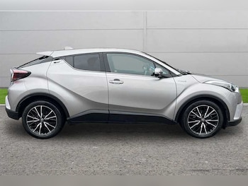 Used Toyota C-HR 2019 for sale - 77111971: Photo