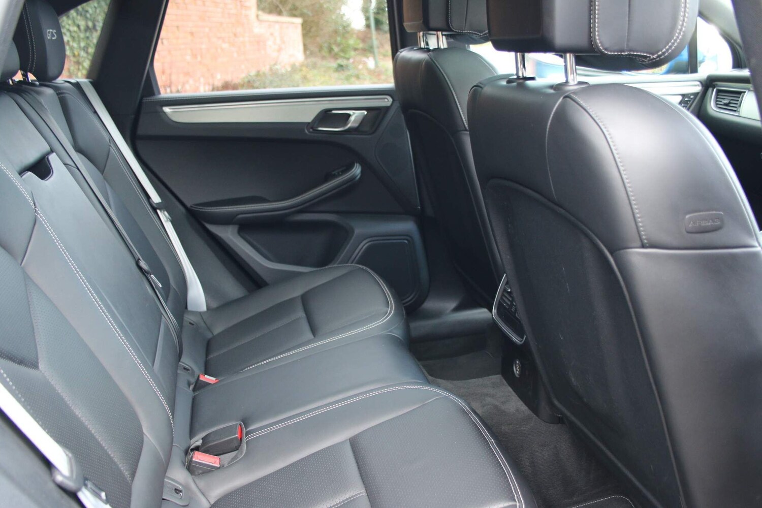 Used Porsche Macan for sale - 77808641: Photo 35