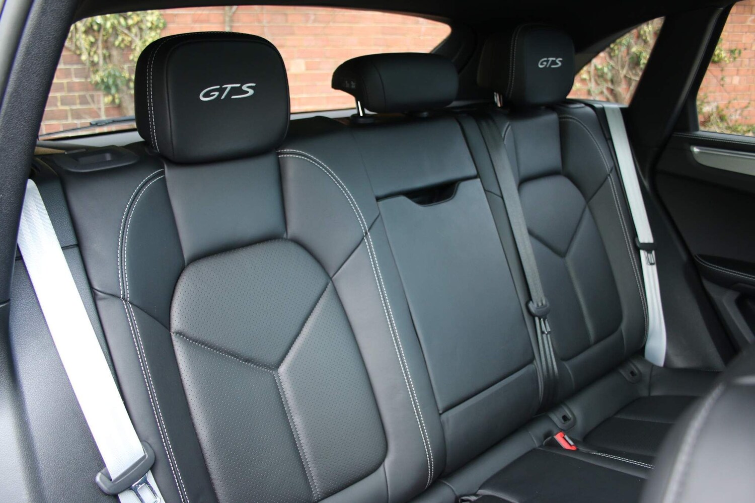 Used Porsche Macan for sale - 77808641: Photo 6