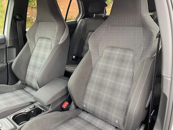 Used Volkswagen Golf 2021 for sale - 76476569: Photo