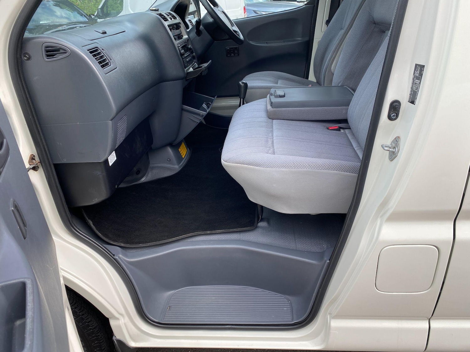 Used Toyota HiAce 2008 for sale - 78127768: Photo 9