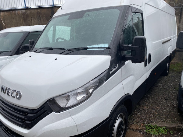 Used Iveco Daily 2022 for sale - 76270468: Photo 3