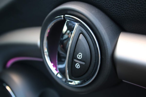 Used MINI Hatch 2019 for sale - 76270886: Photo 16