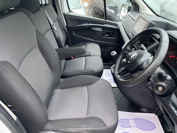 Used Renault Trafic 2022 for sale - 76742575: Photo