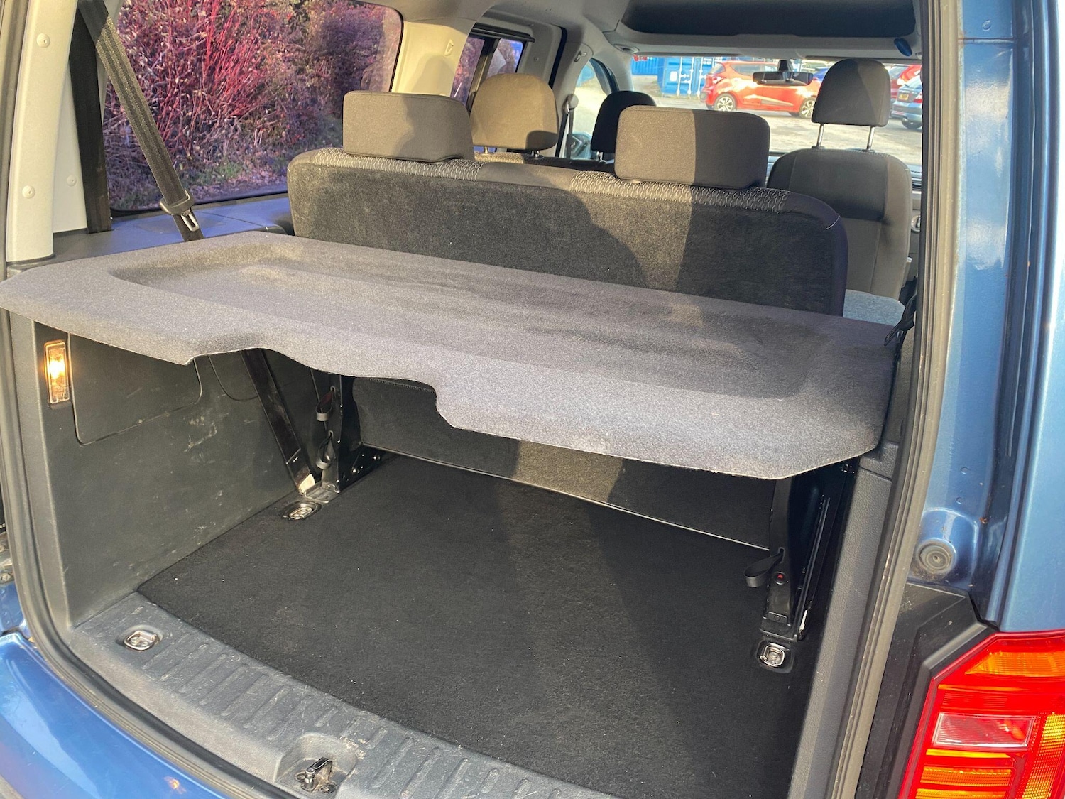 Used Volkswagen Caddy Maxi Life 2018 for sale - 77049958: Photo 12