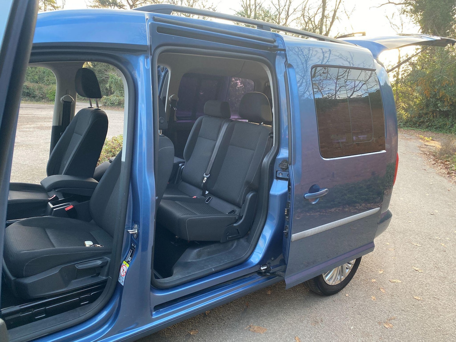 Used Volkswagen Caddy Maxi Life 2018 for sale - 77049958: Photo 14