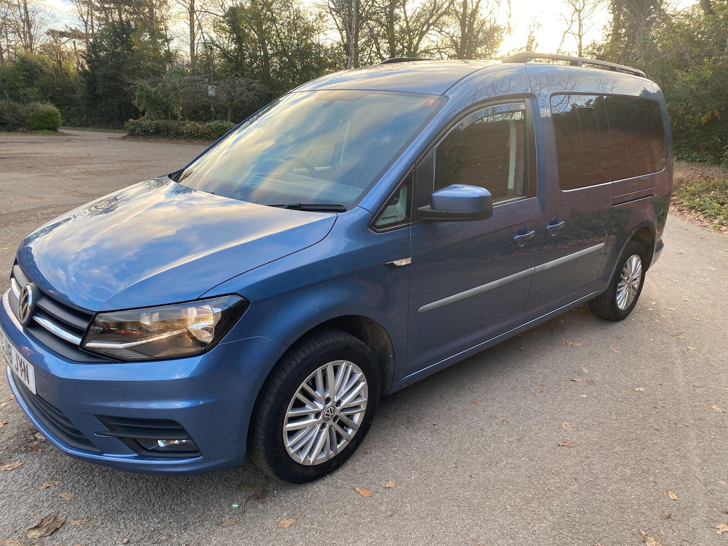 Used Volkswagen Caddy Maxi Life 2018 for sale - 77049958: Photo 3
