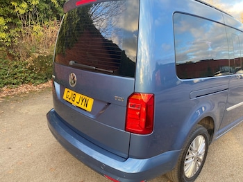 Used Volkswagen Caddy Maxi Life 2018 for sale - 77049958: Photo