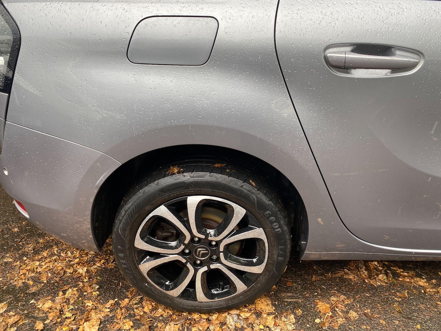 Used Citroen C4 Grand Picasso 2019 for sale - 76990102: Photo 11