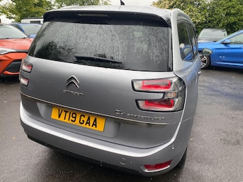 Used Citroen C4 Grand Picasso 2019 for sale - 76990102: Photo