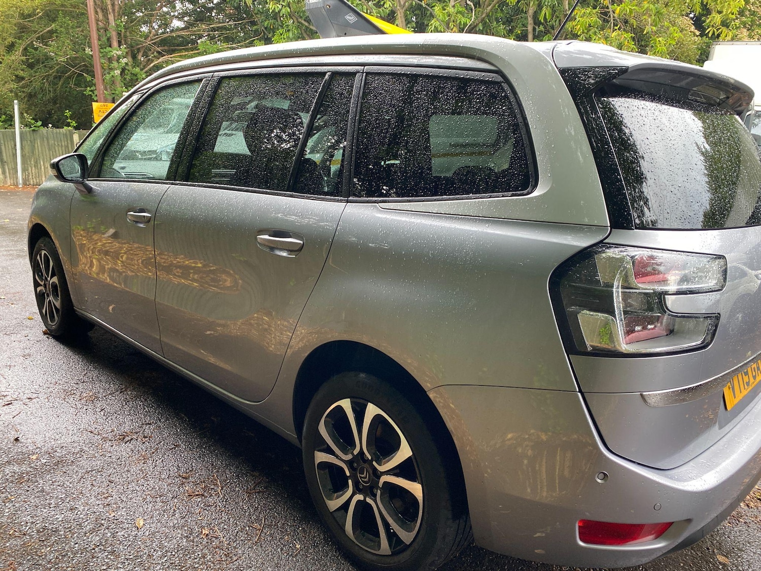 Used Citroen C4 Grand Picasso 2019 for sale - 76990102: Photo 4