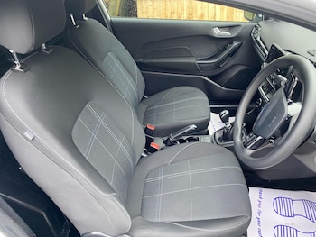 Used Ford Fiesta Van 2019 for sale - 77993269: Photo