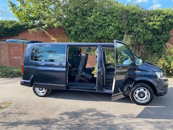 Used Volkswagen Transporter Sportline 2019 for sale - 76476568: Photo