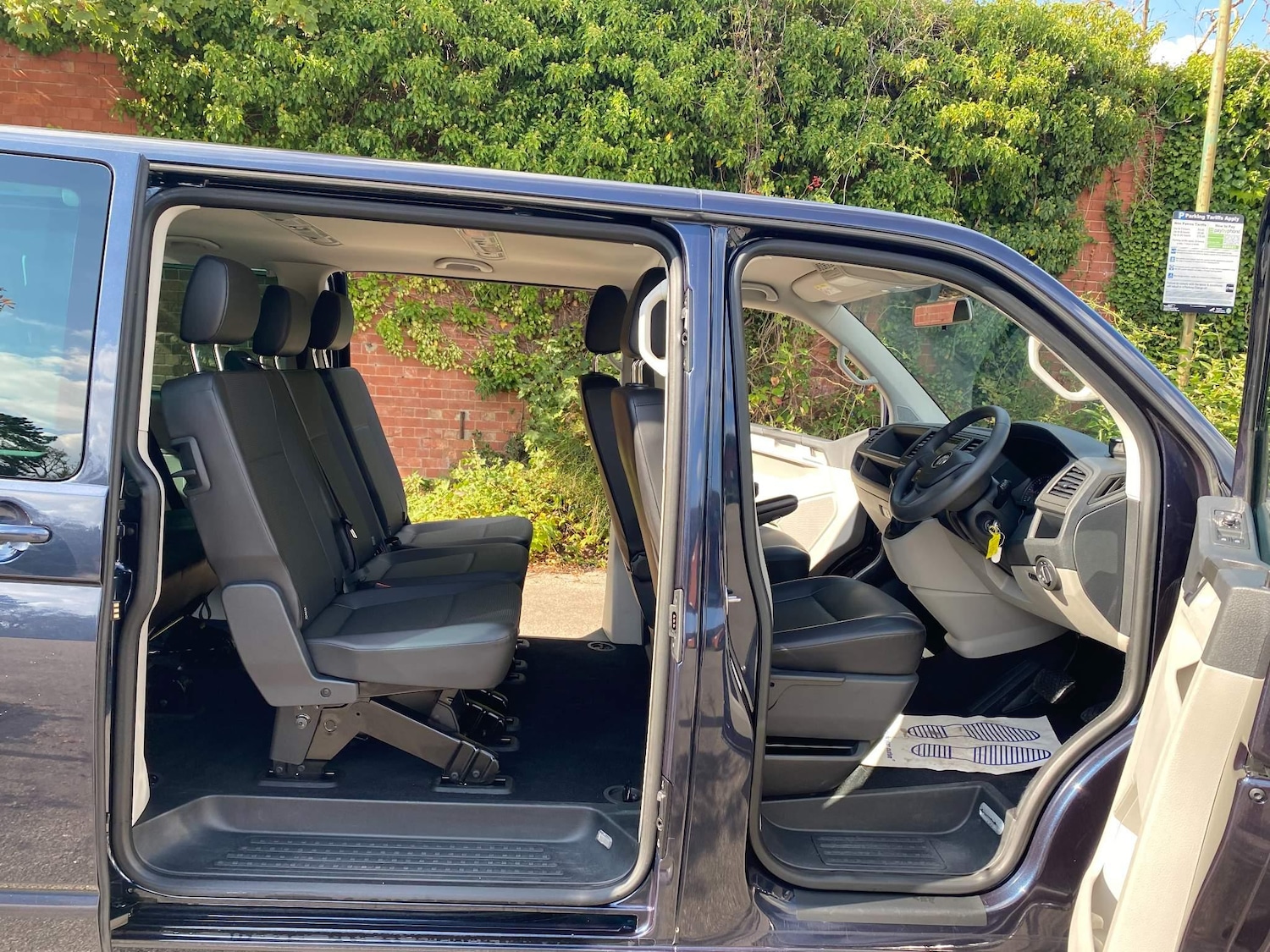 Used Volkswagen Transporter Sportline for sale - 76476568: Photo 9