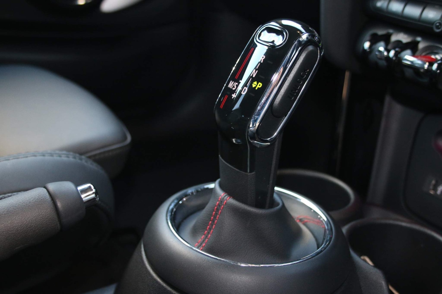 Used MINI Hatch 2019 for sale - 76457502: Photo 3