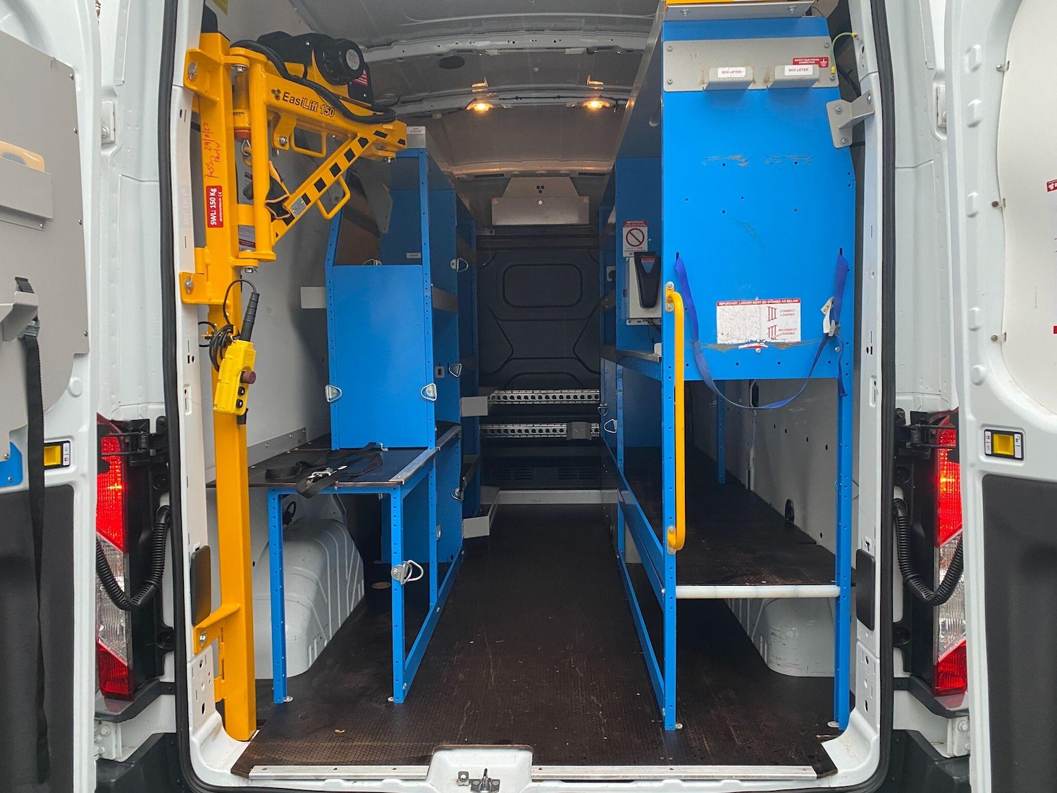 Used Ford Transit 2018 for sale - 76456859: Photo 2