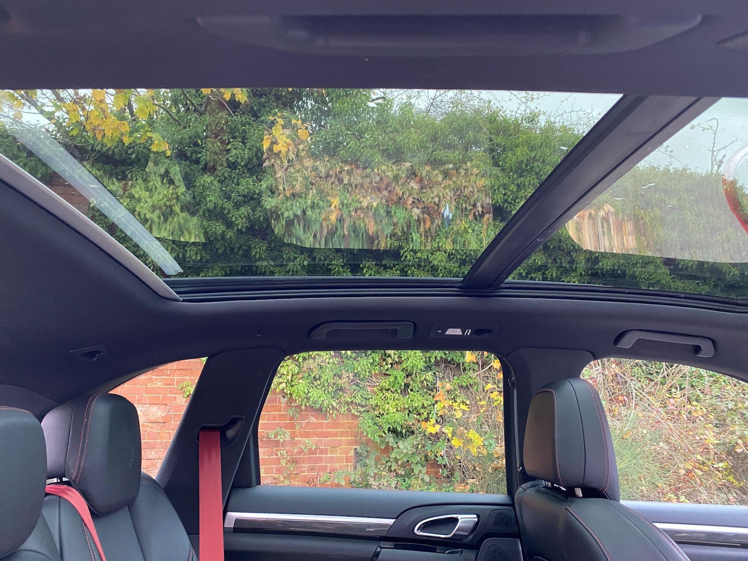 Used Porsche Cayenne 2015 for sale - 76424551: Photo 12