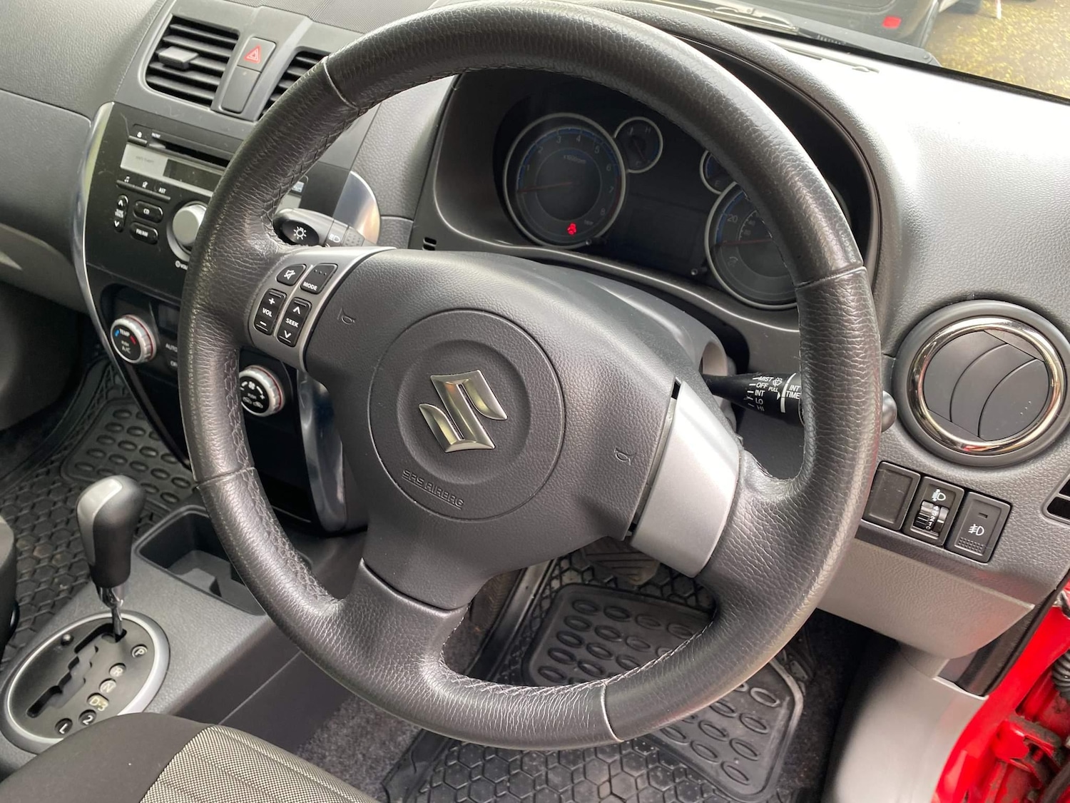 Used Suzuki SX4 2013 for sale - 76270279: Photo 11