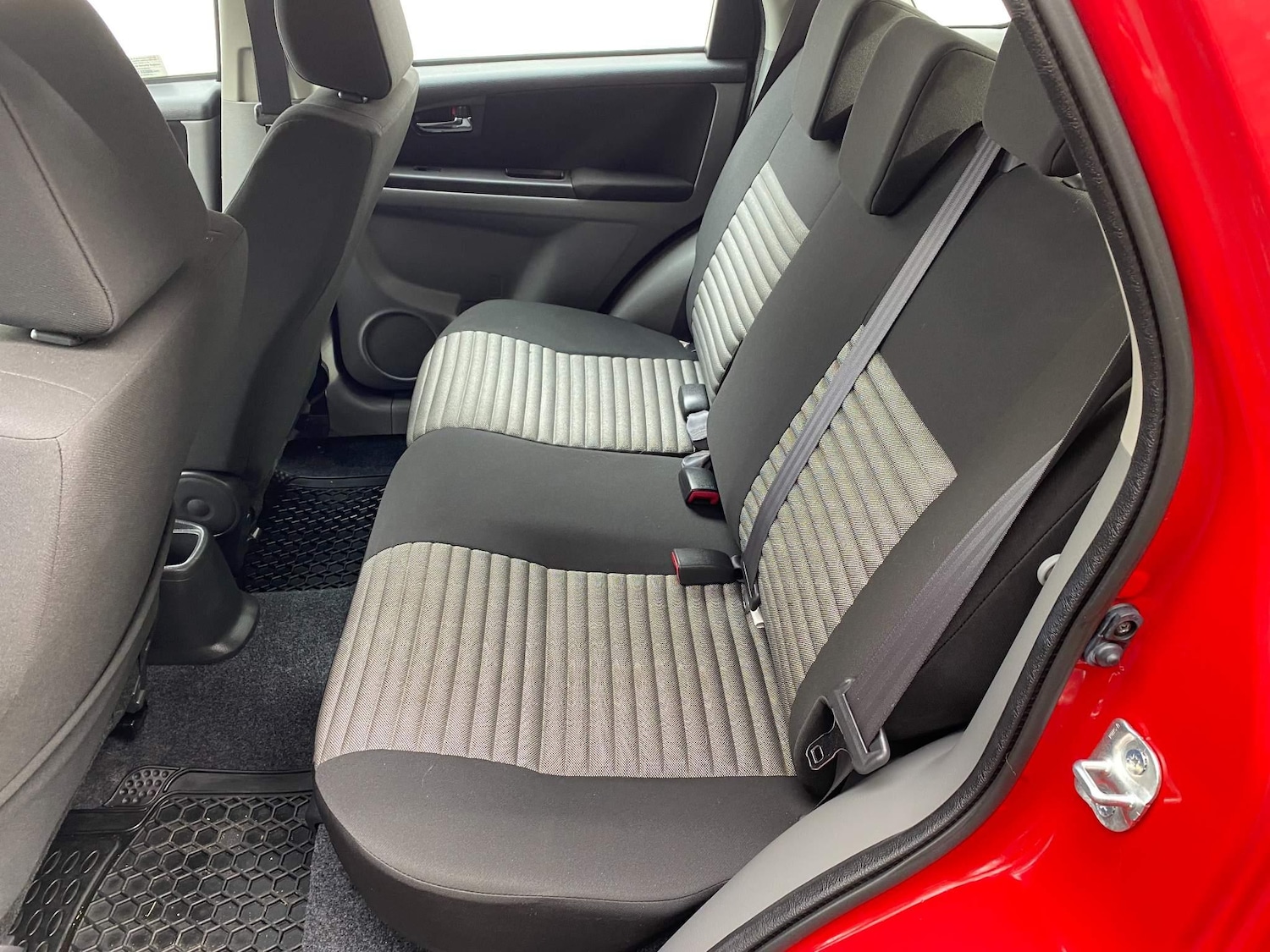 Used Suzuki SX4 2013 for sale - 76270279: Photo 6