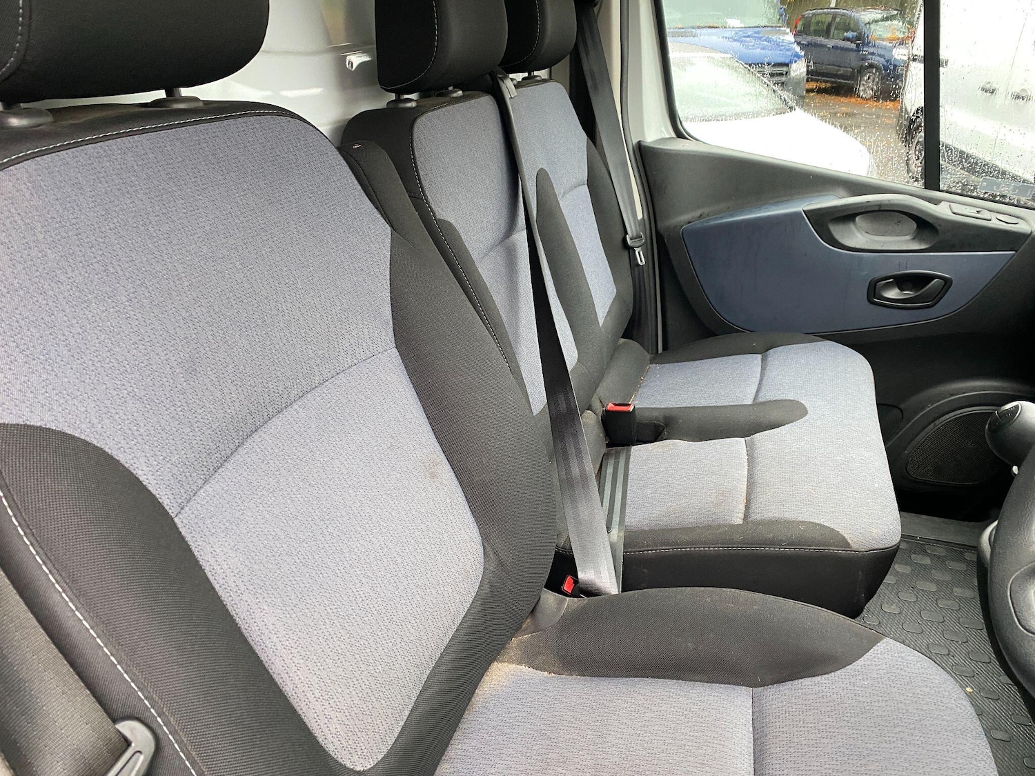 Used Vauxhall Vivaro 2014 for sale - 76377269: Photo 3