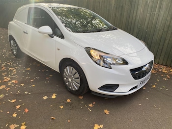 Used Vauxhall Corsa Van 2018 for sale - 76135990: Photo