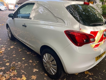 Used Vauxhall Corsa Van 2018 for sale - 76135990: Photo
