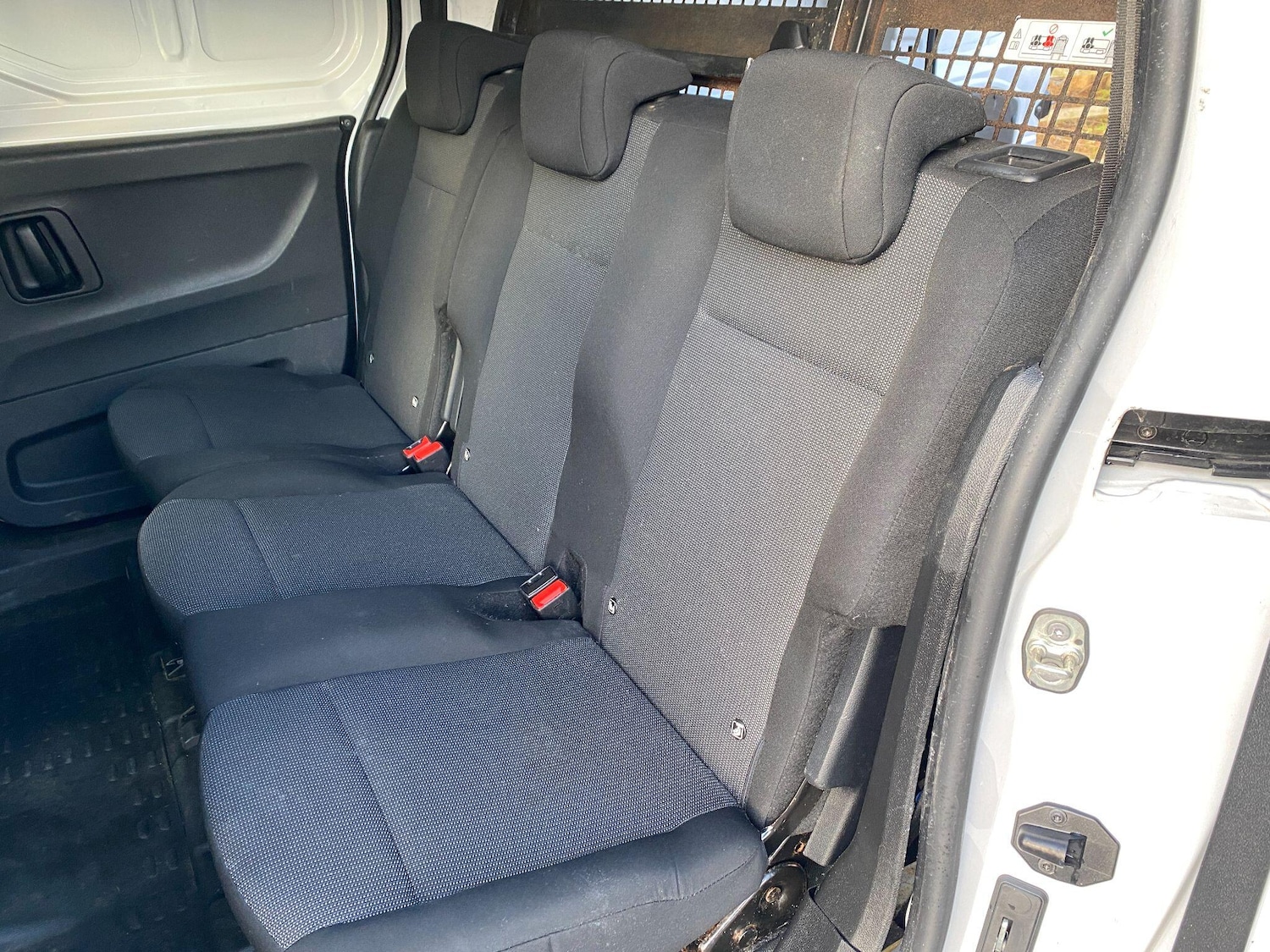 Used Peugeot Partner 2023 for sale - 77358490: Photo 6