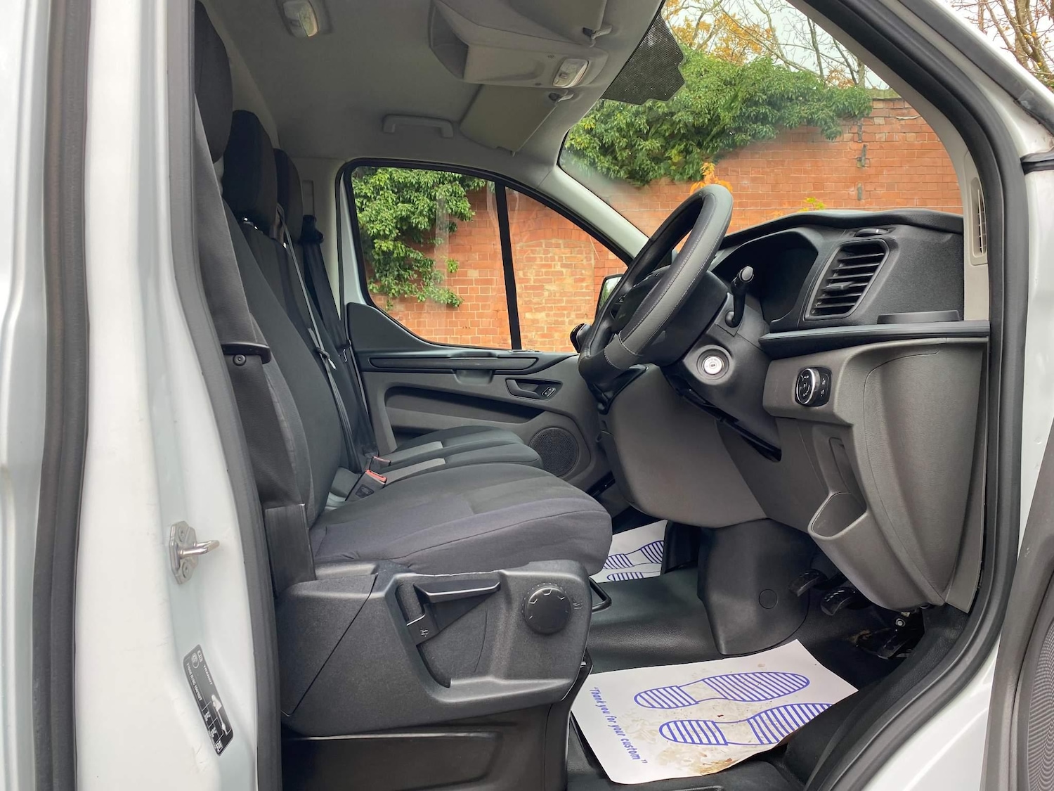 Used Ford Transit Custom 2020 for sale - 77162864: Photo 2