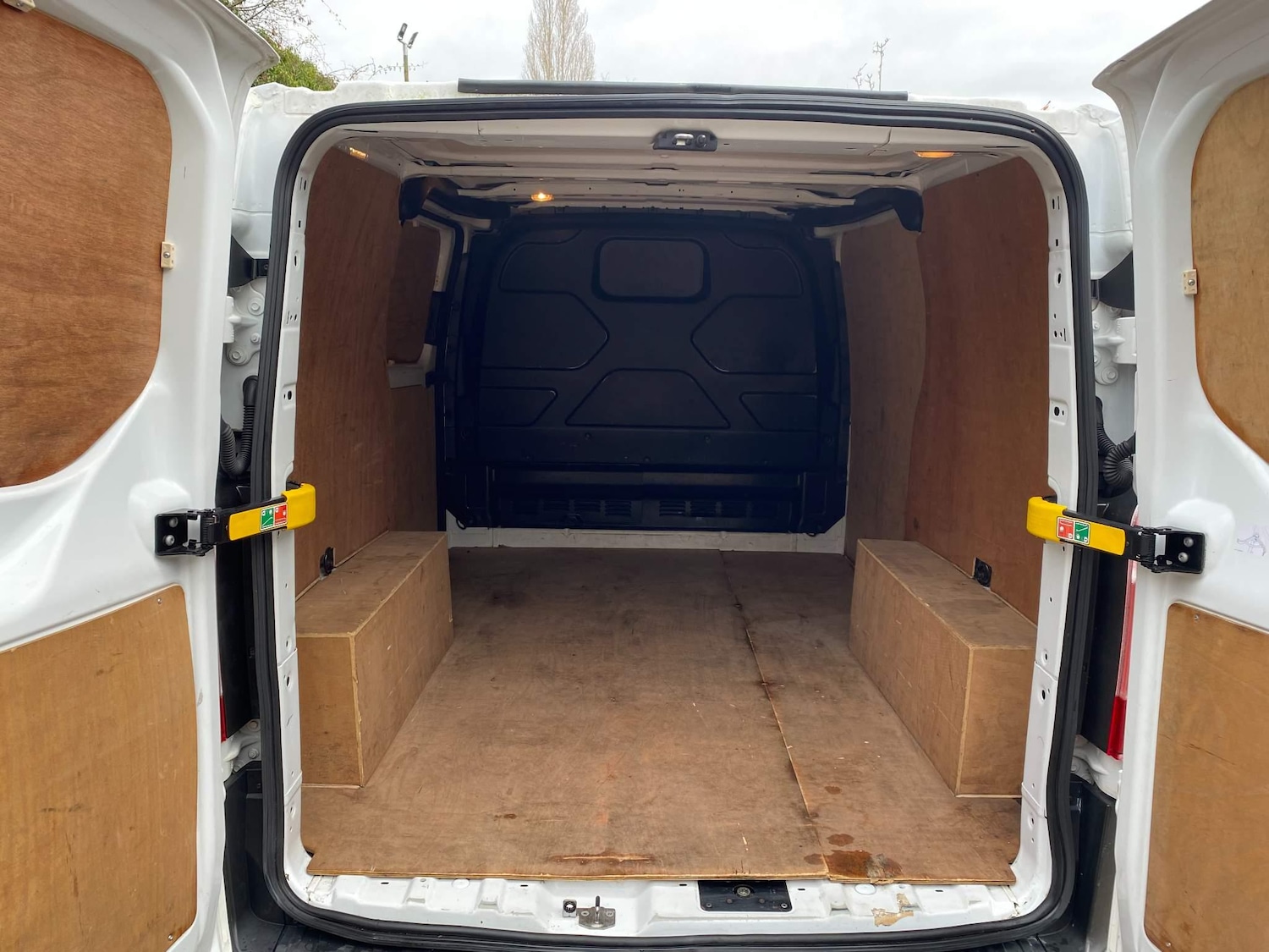 Used Ford Transit Custom 2020 for sale - 77162864: Photo 8