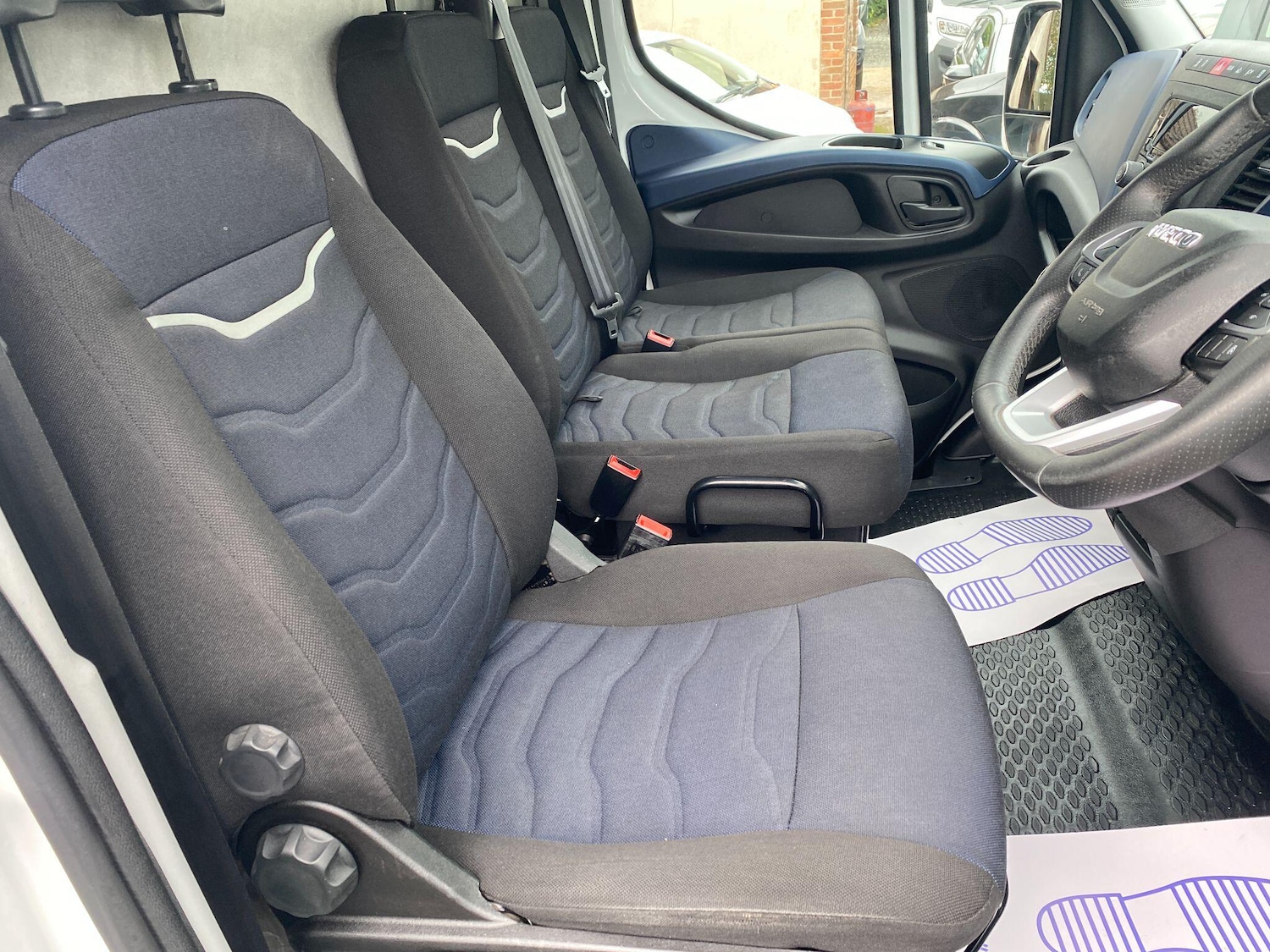 Used Iveco Daily 2021 for sale - 76742312: Photo 5