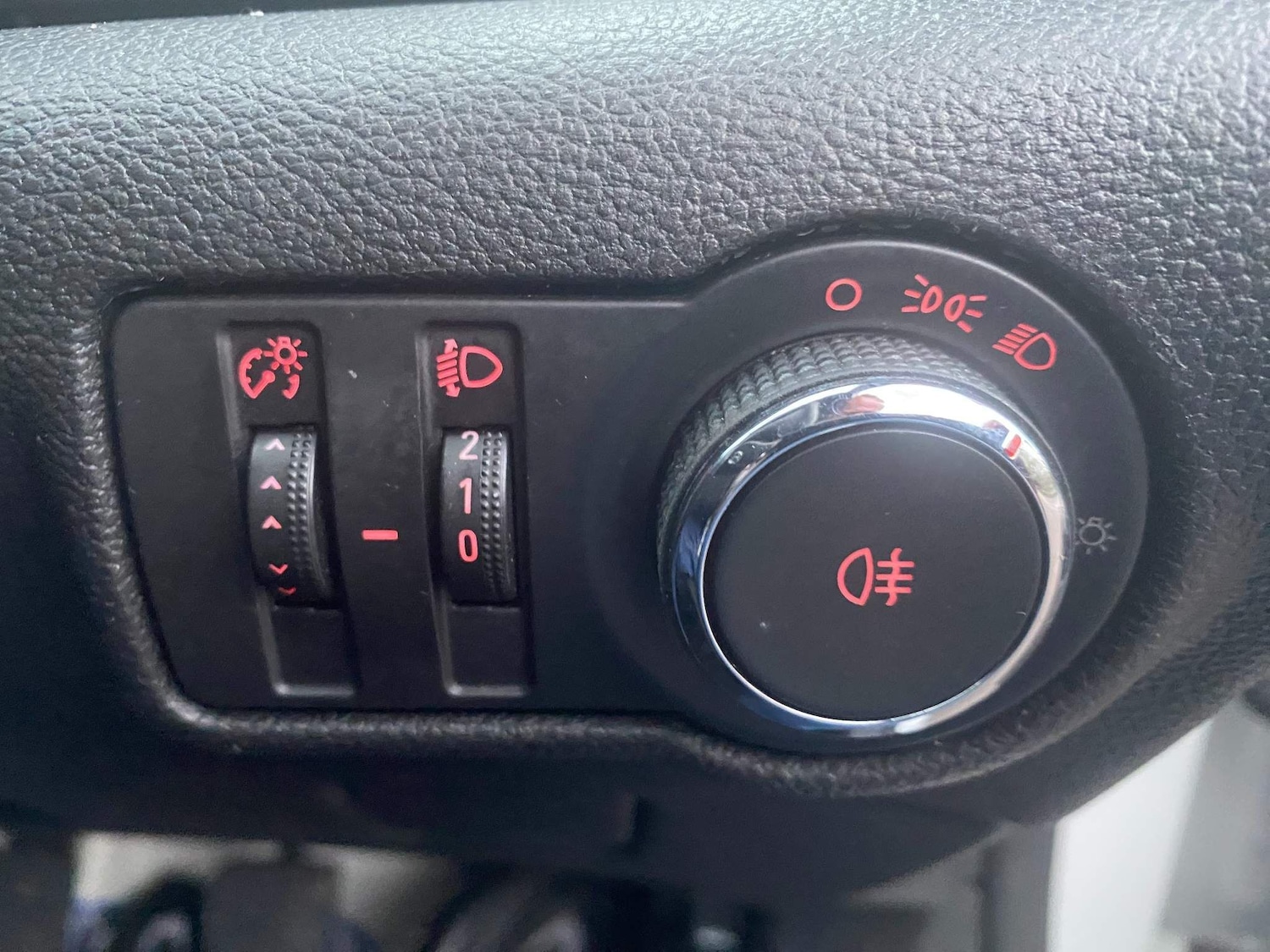 Used Vauxhall Astra 2016 for sale - 76990738: Photo 21