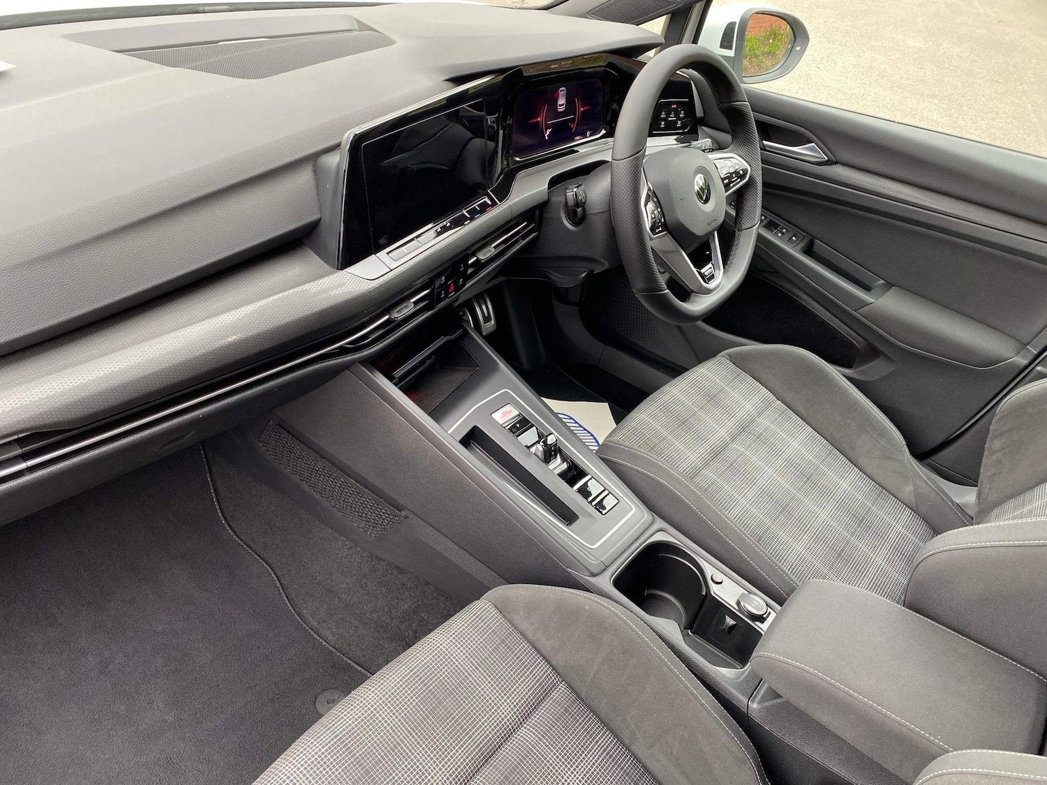 Used Volkswagen Golf for sale - 76952330: Photo 14