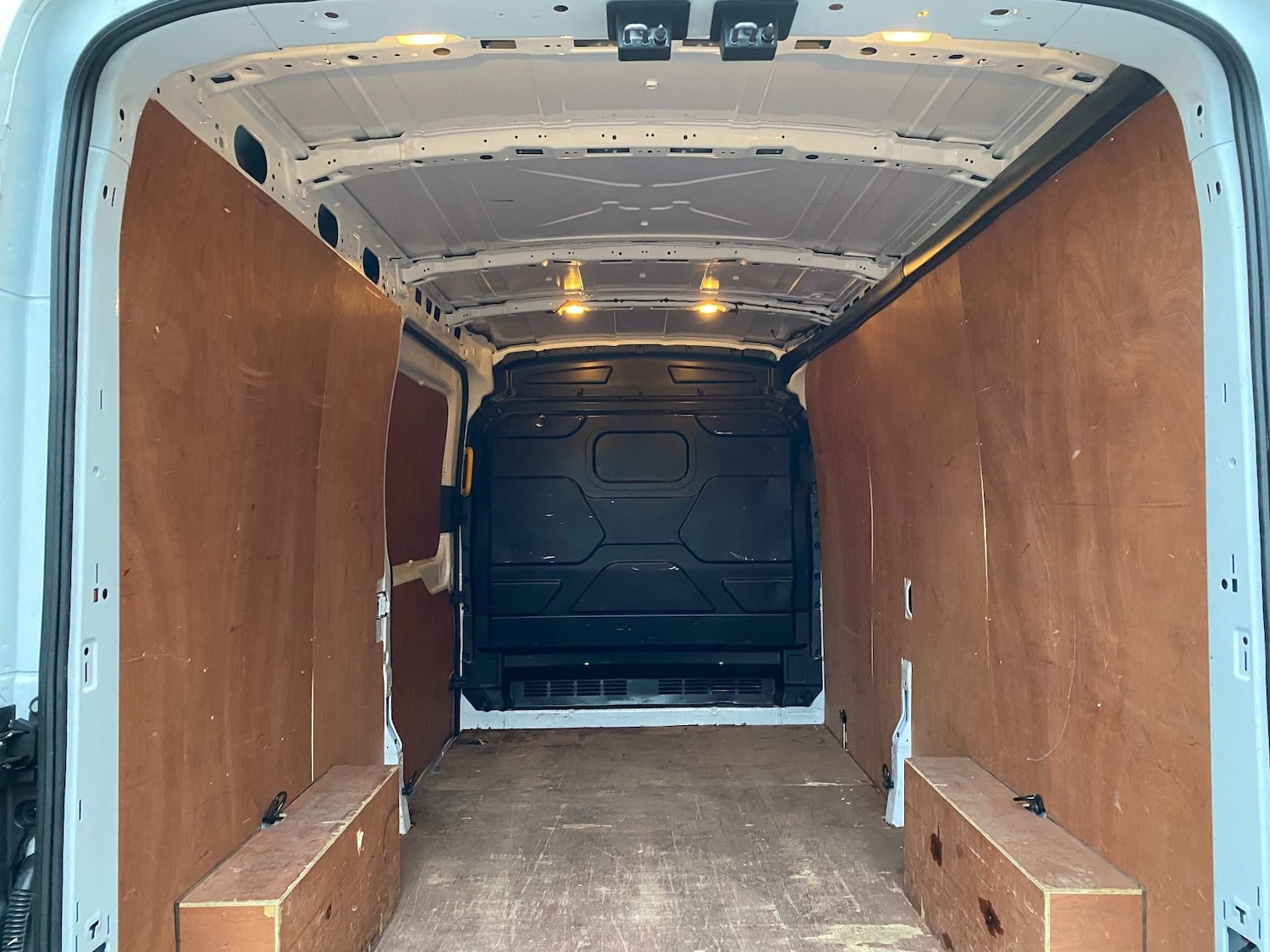 Used Ford Transit 2022 for sale - 76989797: Photo 2