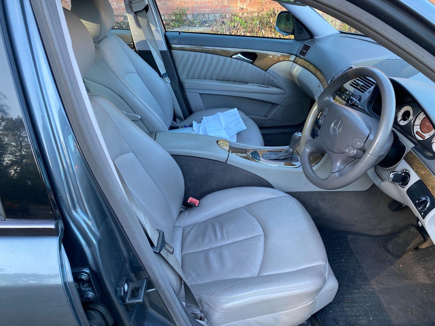 Used Mercedes-Benz E Class 2009 for sale - 76993290: Photo 7